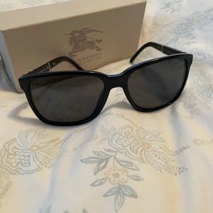 Burberry sunglasses